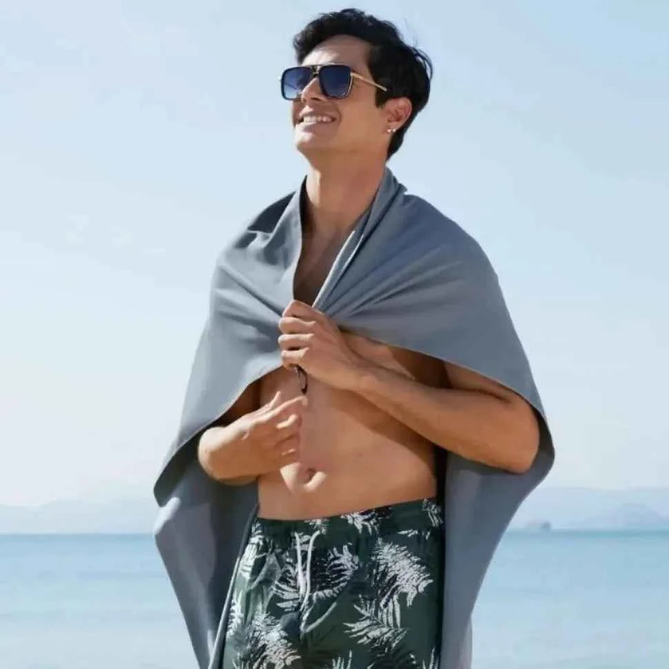 Quick-Dry Microfiber Towel - Ultra Absorbent, Compact & Sandproof for Gym, Beach, Travel & Swimming, Lightweight Sports Towel