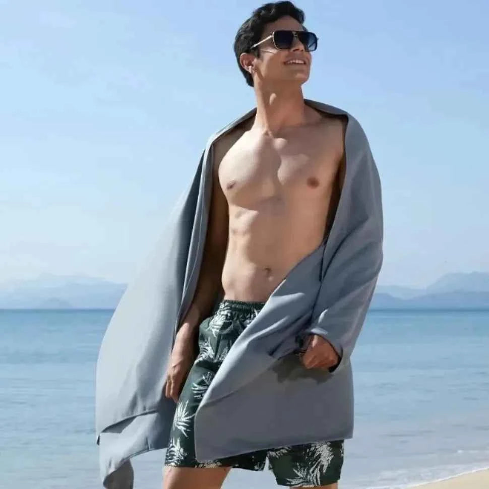 Quick-Dry Microfiber Towel - Ultra Absorbent, Compact & Sandproof for Gym, Beach, Travel & Swimming, Lightweight Sports Towel